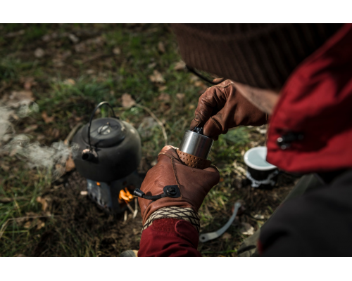 Ручная кофемолка CAMP