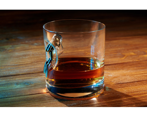 СТАКАН ДЛЯ ВИСКИ С ФИГУРКОЙ ДАЙВЕРА