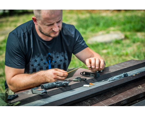 Набор для чистки пистолета Pistol Cleaning Kit for .38 / 9mm - Copper - Black